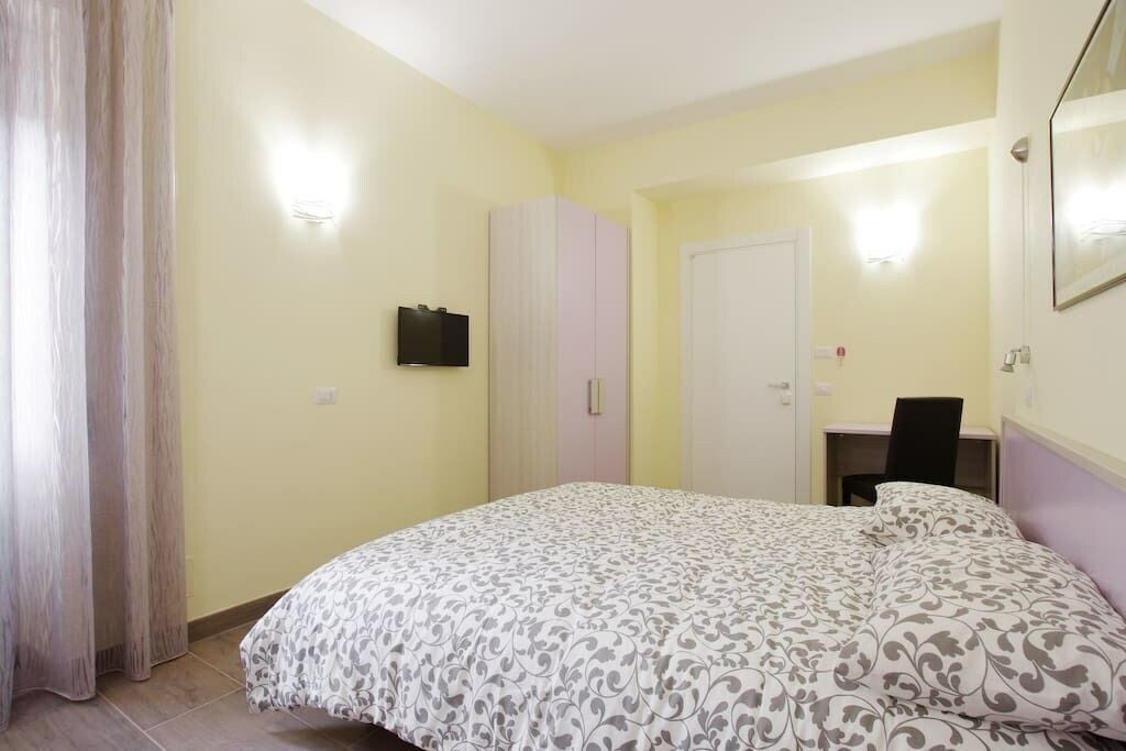 Affittacamere Homesuitehome 3*